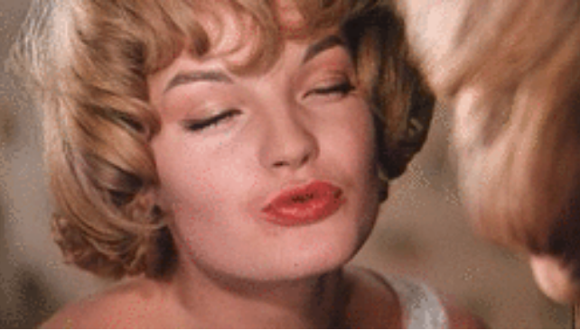 形象設(shè)計(jì) 形象設(shè)計(jì)