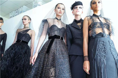 色彩搭配師學校 色彩搭配師學校