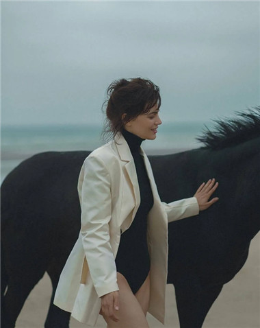 服裝色彩搭配培訓 服裝色彩搭配培訓